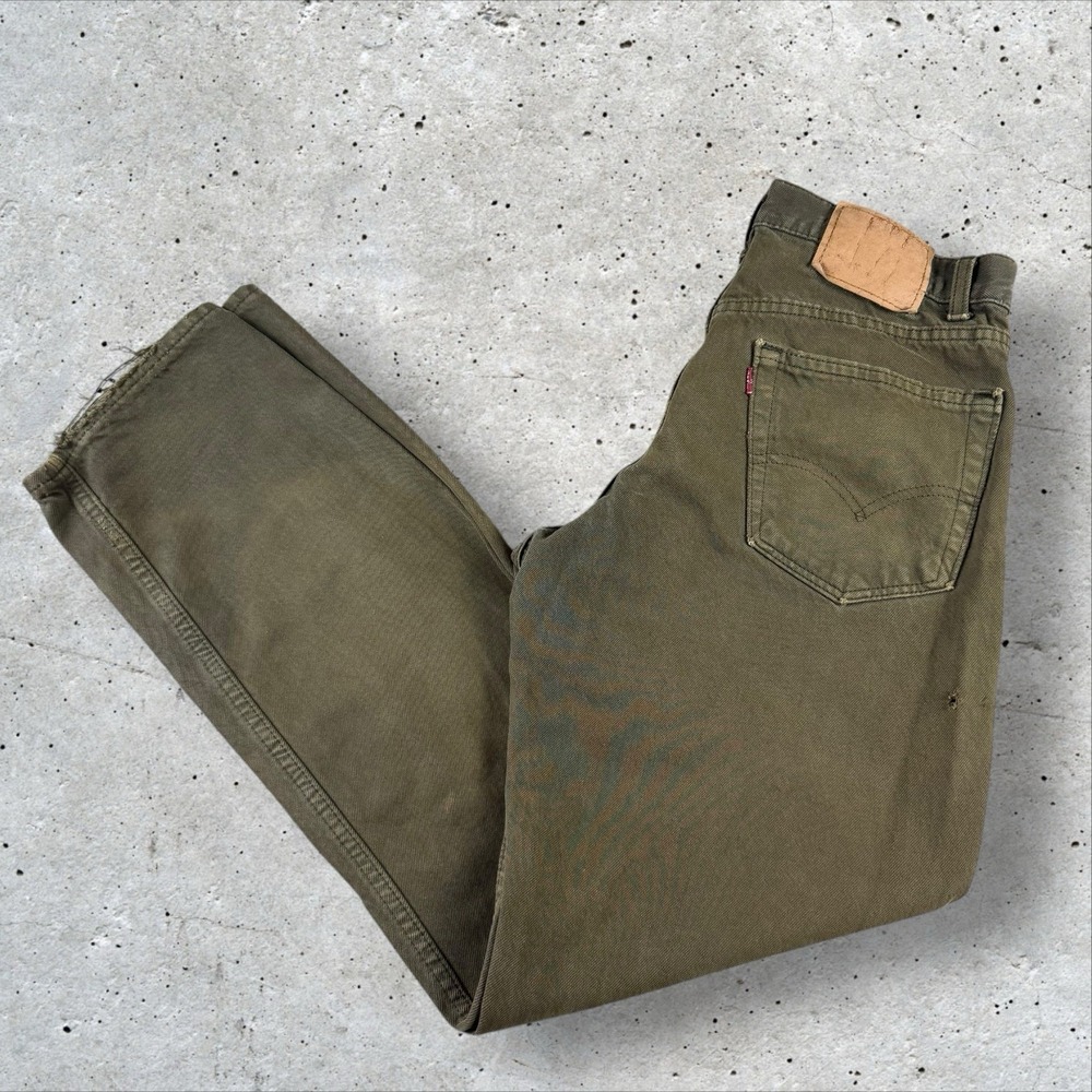 Vintage Levis 550 Jeans Green Denim Measures 30x32 Relaxed Tapered 90s USA Made